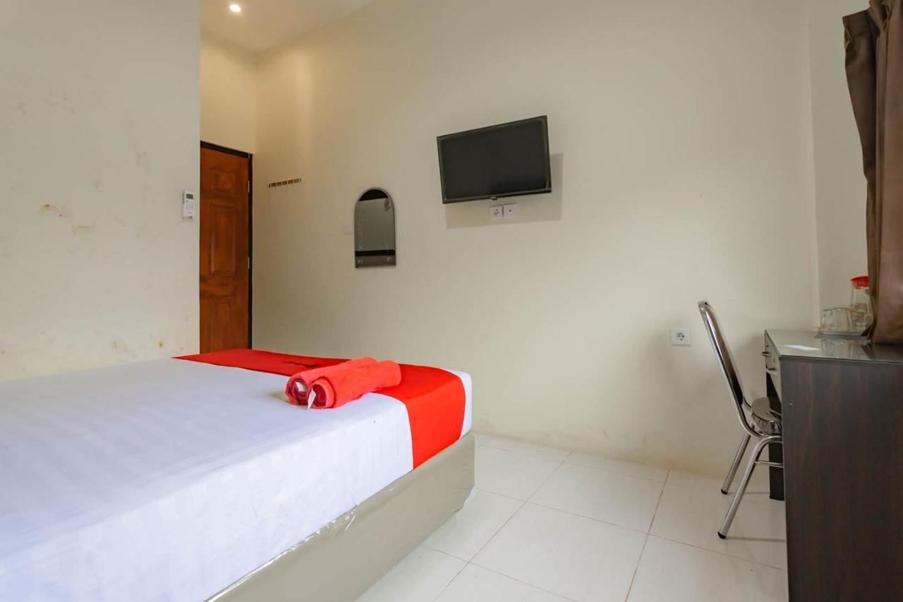 Reddoorz Near Arka Sepinggan Airport Balikpapan Hotel Ngoại thất bức ảnh